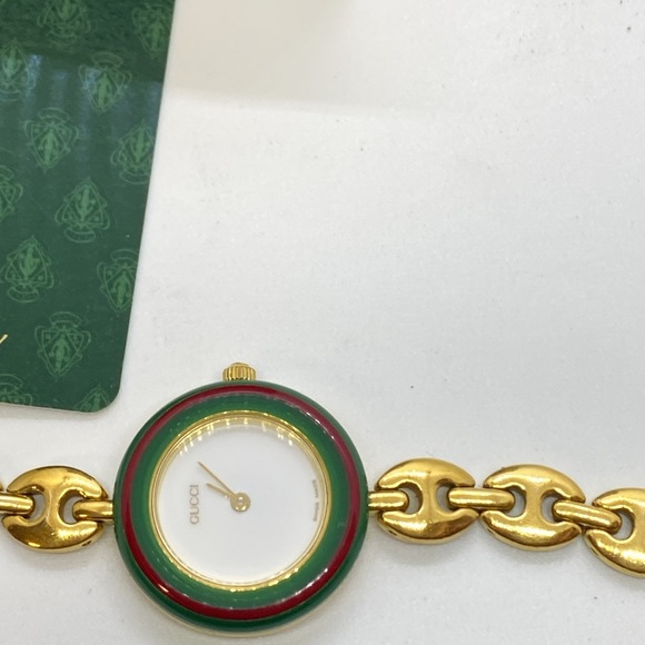 Gucci 11/12 - Picture 6 of 9